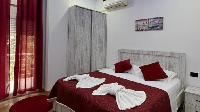 Hotel Lundra à Gramsh Extérieur photo